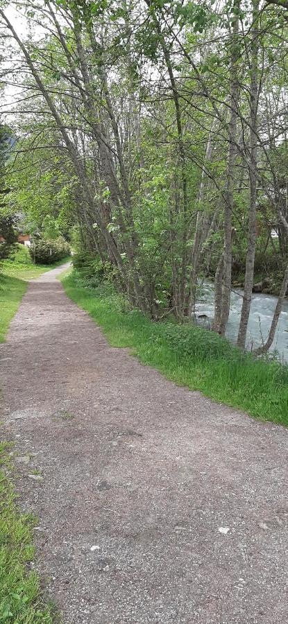 Апартаменты Un Havre De Paix Aux Pieds Des Chemins De Montagne Ле-Контамин-Монжуа Экстерьер фото